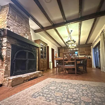 Villa Stoykite-pamporovo Nature Retreat